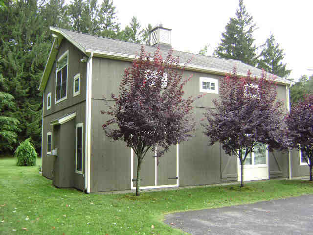 Building photograph for 90 SECOND HILL RD